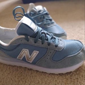 New Balance Sneakers 311